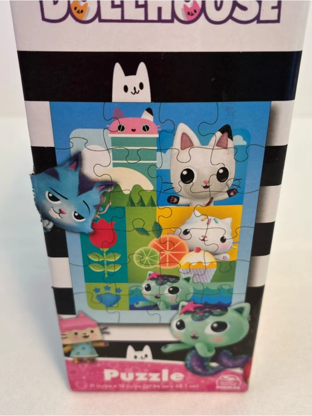DeamWorks Gabby's Doll House 24 Piece Cat Jigsaw Puzzle